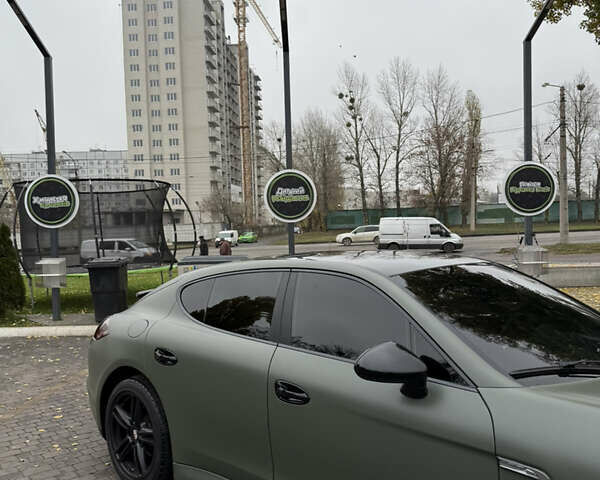 Синий Порше Панамера, объемом двигателя 3.61 л и пробегом 192 тыс. км за 23000 $, фото 1 на Automoto.ua