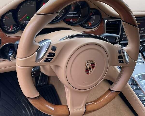 Синій Порше Panamera, об'ємом двигуна 3.61 л та пробігом 69 тис. км за 39900 $, фото 12 на Automoto.ua