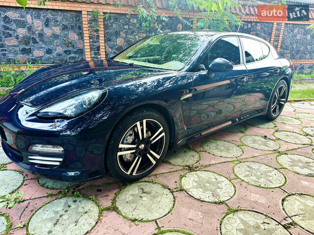 Порше Панамера 2013 в Киеве на Automoto.ua Синий Порше Панамера, объемом двигателя 4.81 л и пробегом 115 тыс. км за 32500 $, фото 6 на Automoto.ua