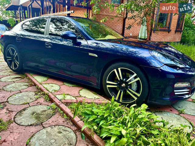 Порше Панамера 2013 в Киеве на Automoto.ua Синий Порше Панамера, объемом двигателя 4.81 л и пробегом 115 тыс. км за 32500 $, фото 14 на Automoto.ua