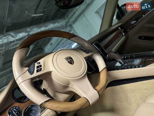 Синий Порше Панамера, объемом двигателя 3.6 л и пробегом 83 тыс. км за 31000 $, фото 30 на Automoto.ua
