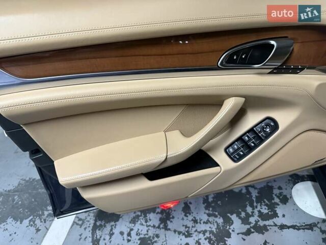 Синий Порше Панамера, объемом двигателя 3.6 л и пробегом 83 тыс. км за 31000 $, фото 24 на Automoto.ua