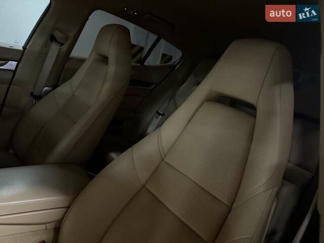 Синий Порше Панамера, объемом двигателя 3.6 л и пробегом 83 тыс. км за 31000 $, фото 28 на Automoto.ua