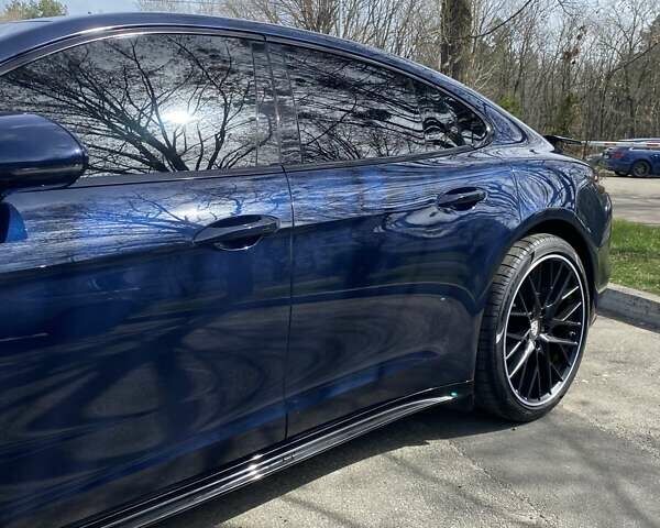 Синій Порше Panamera, об'ємом двигуна 3 л та пробігом 90 тис. км за 60000 $, фото 5 на Automoto.ua