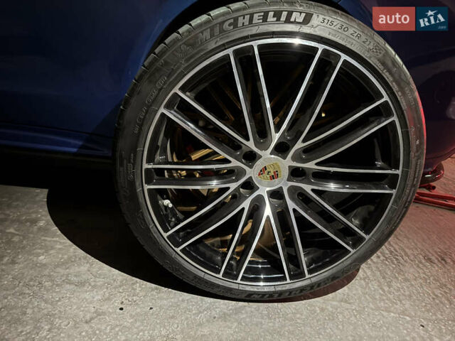 Синий Порше Панамера, объемом двигателя 4 л и пробегом 45 тыс. км за 79000 $, фото 25 на Automoto.ua