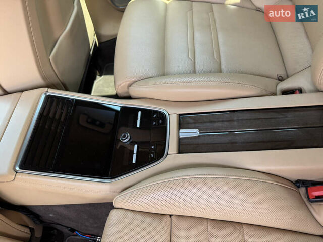 Синий Порше Панамера, объемом двигателя 4 л и пробегом 45 тыс. км за 79000 $, фото 23 на Automoto.ua