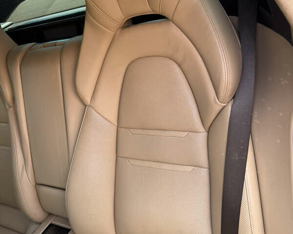 Синий Порше Панамера, объемом двигателя 4 л и пробегом 45 тыс. км за 79000 $, фото 18 на Automoto.ua