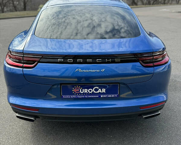 Синій Порше Panamera, об'ємом двигуна 3 л та пробігом 63 тис. км за 63800 $, фото 22 на Automoto.ua