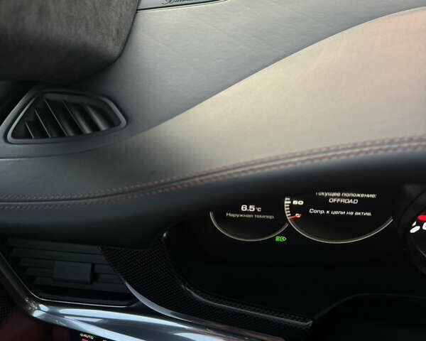 Синий Порше Панамера, объемом двигателя 4 л и пробегом 89 тыс. км за 82000 $, фото 13 на Automoto.ua