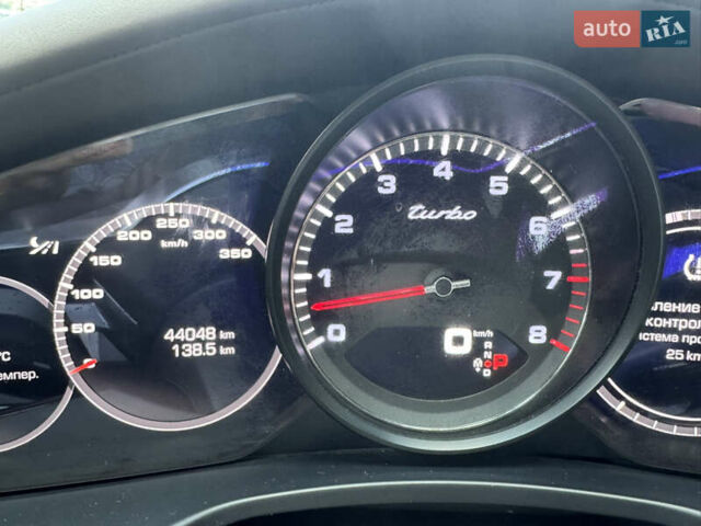 Синий Порше Панамера, объемом двигателя 4 л и пробегом 45 тыс. км за 79000 $, фото 24 на Automoto.ua