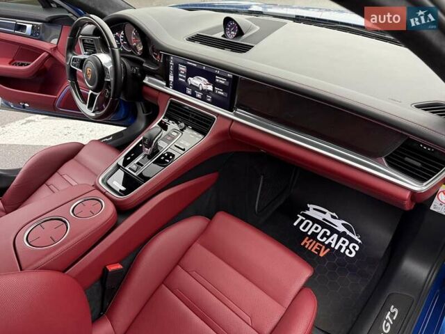Синий Порше Панамера, объемом двигателя 4 л и пробегом 64 тыс. км за 79990 $, фото 53 на Automoto.ua