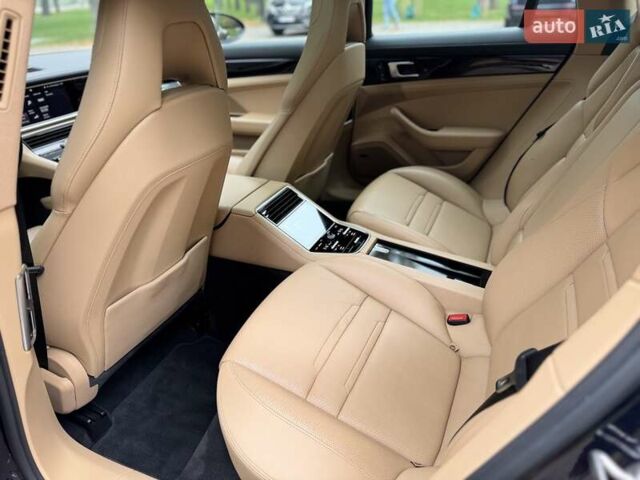 Синій Порше Panamera, об'ємом двигуна 3 л та пробігом 89 тис. км за 49500 $, фото 21 на Automoto.ua