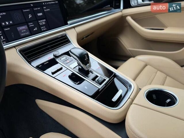 Синій Порше Panamera, об'ємом двигуна 3 л та пробігом 89 тис. км за 49500 $, фото 9 на Automoto.ua