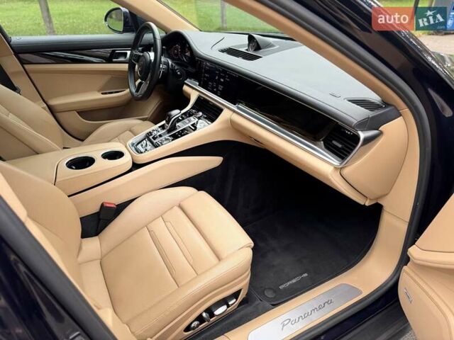 Синій Порше Panamera, об'ємом двигуна 3 л та пробігом 89 тис. км за 49500 $, фото 17 на Automoto.ua