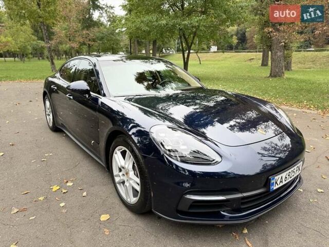 Синій Порше Panamera, об'ємом двигуна 3 л та пробігом 89 тис. км за 49500 $, фото 2 на Automoto.ua