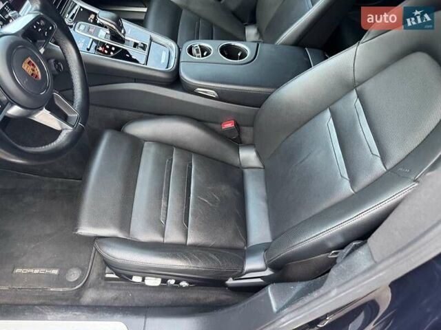 Синій Порше Panamera, об'ємом двигуна 2.89 л та пробігом 71 тис. км за 69900 $, фото 24 на Automoto.ua