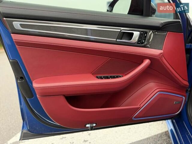 Синий Порше Панамера, объемом двигателя 4 л и пробегом 64 тыс. км за 79990 $, фото 73 на Automoto.ua