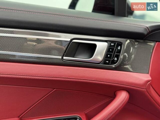 Синий Порше Панамера, объемом двигателя 4 л и пробегом 64 тыс. км за 79990 $, фото 74 на Automoto.ua