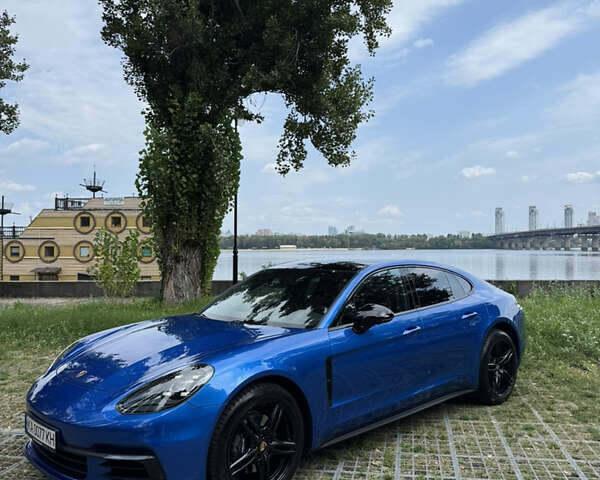 Синій Порше Panamera, об'ємом двигуна 3 л та пробігом 80 тис. км за 80000 $, фото 1 на Automoto.ua