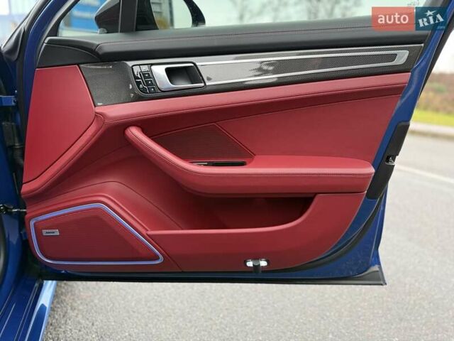 Синий Порше Панамера, объемом двигателя 4 л и пробегом 64 тыс. км за 79990 $, фото 44 на Automoto.ua