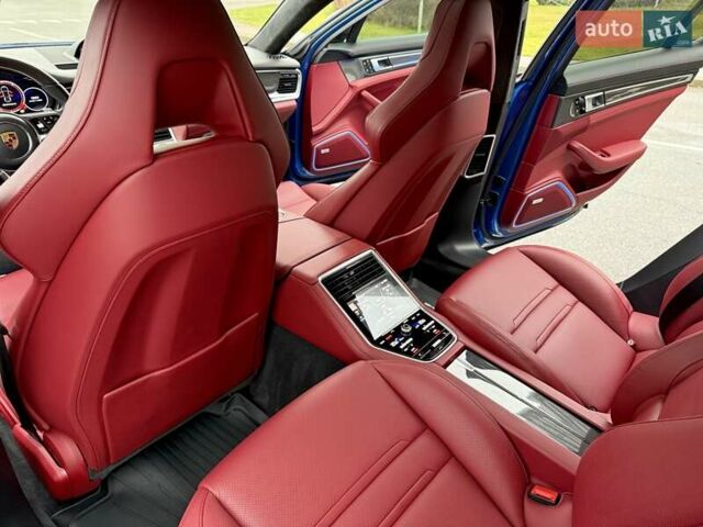 Синий Порше Панамера, объемом двигателя 4 л и пробегом 64 тыс. км за 79990 $, фото 72 на Automoto.ua