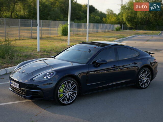 Синій Порше Panamera, об'ємом двигуна 2.89 л та пробігом 57 тис. км за 75000 $, фото 31 на Automoto.ua