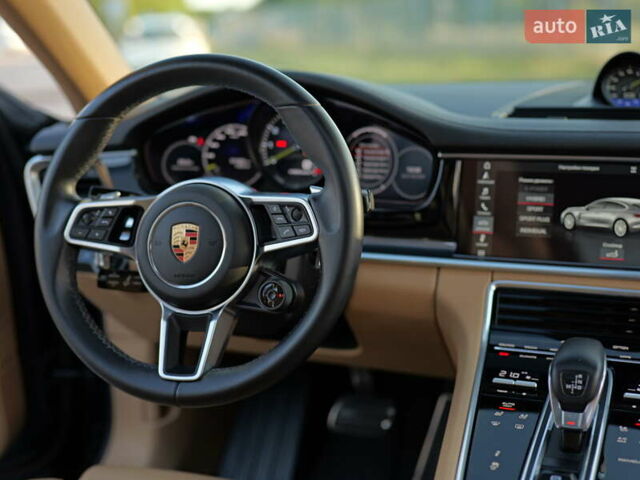 Синій Порше Panamera, об'ємом двигуна 2.89 л та пробігом 57 тис. км за 75000 $, фото 104 на Automoto.ua