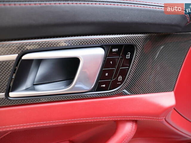 Синий Порше Панамера, объемом двигателя 2.9 л и пробегом 83 тыс. км за 79900 $, фото 11 на Automoto.ua