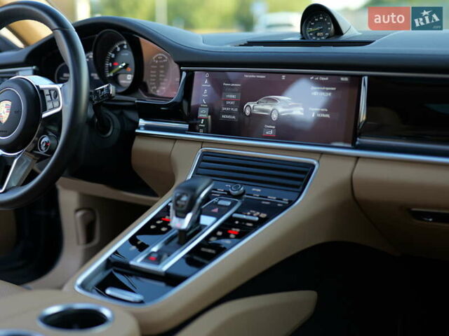 Синій Порше Panamera, об'ємом двигуна 2.89 л та пробігом 57 тис. км за 75000 $, фото 95 на Automoto.ua
