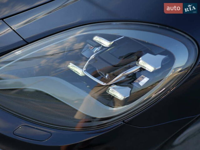 Синій Порше Panamera, об'ємом двигуна 2.89 л та пробігом 57 тис. км за 75000 $, фото 59 на Automoto.ua