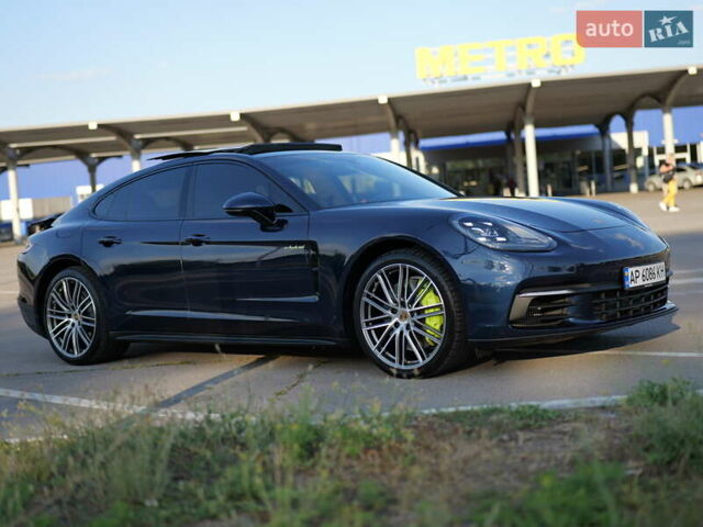 Синій Порше Panamera, об'ємом двигуна 2.89 л та пробігом 57 тис. км за 75000 $, фото 38 на Automoto.ua