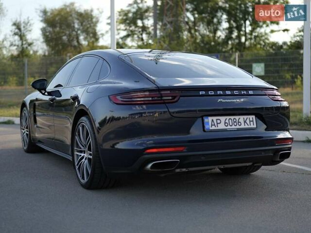 Синій Порше Panamera, об'ємом двигуна 2.89 л та пробігом 57 тис. км за 75000 $, фото 6 на Automoto.ua