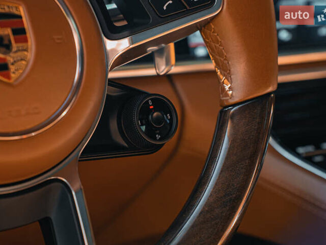 Синій Порше Panamera, об'ємом двигуна 3 л та пробігом 71 тис. км за 73000 $, фото 65 на Automoto.ua