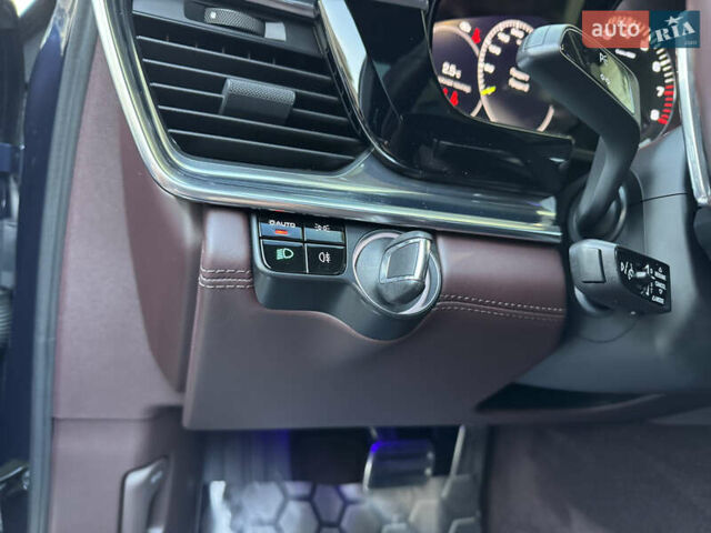 Синій Порше Panamera, об'ємом двигуна 2.89 л та пробігом 77 тис. км за 84000 $, фото 45 на Automoto.ua