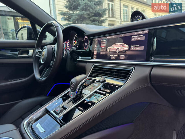 Синій Порше Panamera, об'ємом двигуна 2.89 л та пробігом 77 тис. км за 84000 $, фото 40 на Automoto.ua