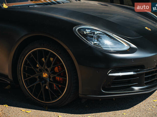 Синій Порше Panamera, об'ємом двигуна 3 л та пробігом 71 тис. км за 73000 $, фото 15 на Automoto.ua