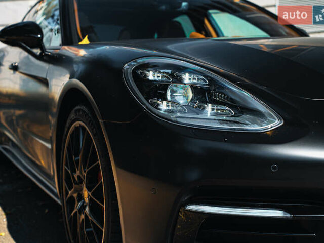 Синій Порше Panamera, об'ємом двигуна 3 л та пробігом 71 тис. км за 73000 $, фото 20 на Automoto.ua