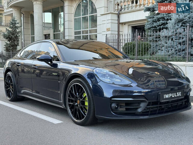 Синій Порше Panamera, об'ємом двигуна 2.89 л та пробігом 77 тис. км за 84000 $, фото 17 на Automoto.ua