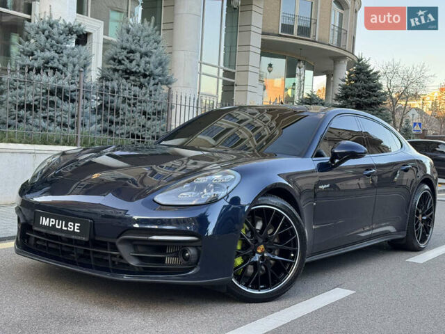 Синій Порше Panamera, об'ємом двигуна 2.89 л та пробігом 77 тис. км за 84000 $, фото 1 на Automoto.ua