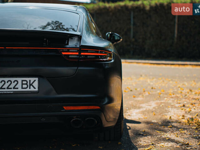 Синій Порше Panamera, об'ємом двигуна 3 л та пробігом 71 тис. км за 73000 $, фото 36 на Automoto.ua