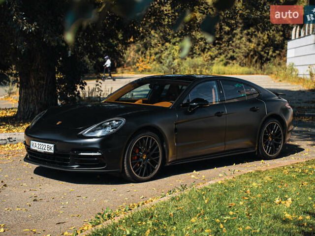 Синій Порше Panamera, об'ємом двигуна 3 л та пробігом 71 тис. км за 73000 $, фото 4 на Automoto.ua