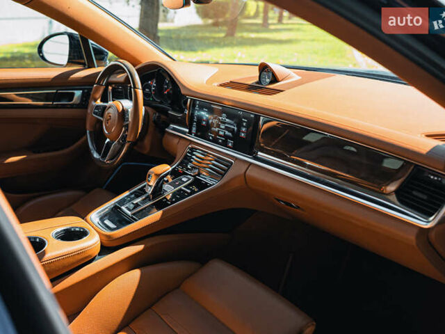 Синій Порше Panamera, об'ємом двигуна 3 л та пробігом 71 тис. км за 73000 $, фото 43 на Automoto.ua