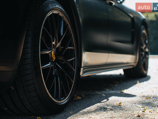 Синій Порше Panamera, об'ємом двигуна 3 л та пробігом 71 тис. км за 73000 $, фото 39 на Automoto.ua