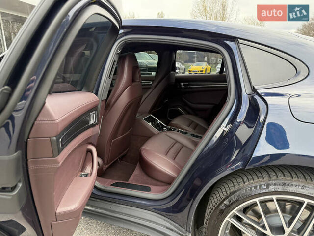 Синій Порше Panamera, об'ємом двигуна 2.89 л та пробігом 20 тис. км за 117000 $, фото 9 на Automoto.ua