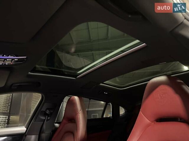 Синий Порше Панамера, объемом двигателя 2.9 л и пробегом 48 тыс. км за 91000 $, фото 32 на Automoto.ua