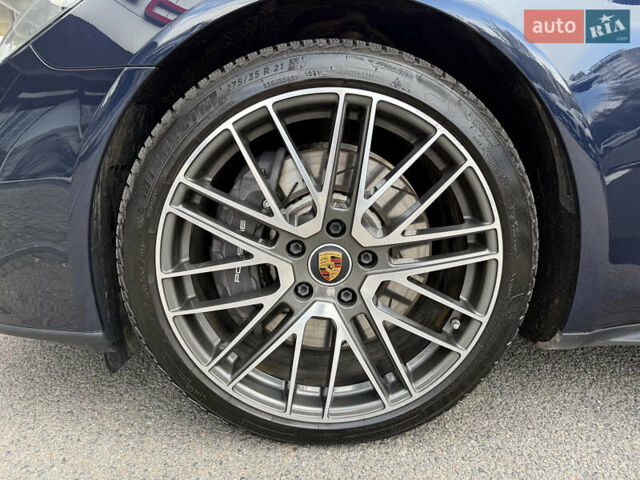 Синій Порше Panamera, об'ємом двигуна 2.89 л та пробігом 20 тис. км за 117000 $, фото 8 на Automoto.ua