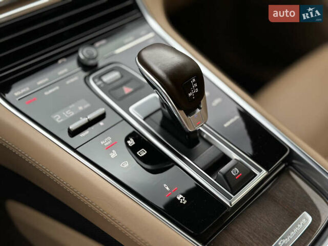 Синий Порше Панамера, объемом двигателя 2.89 л и пробегом 86 тыс. км за 61000 $, фото 43 на Automoto.ua