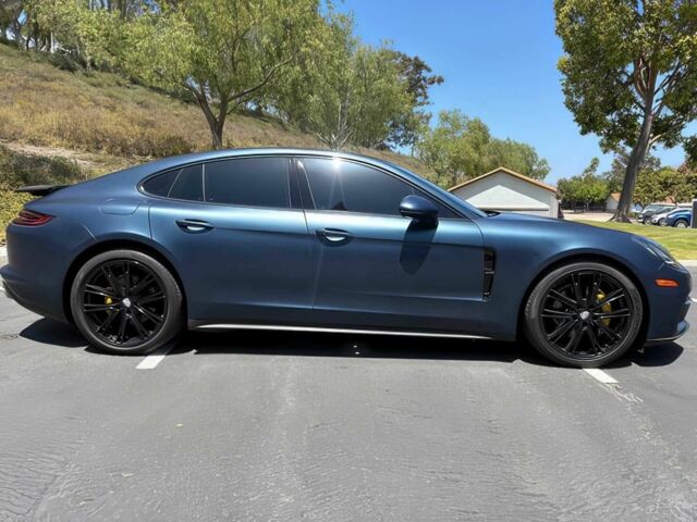 Синий Порше Панамера, объемом двигателя 3 л и пробегом 37 тыс. км за 21000 $, фото 6 на Automoto.ua