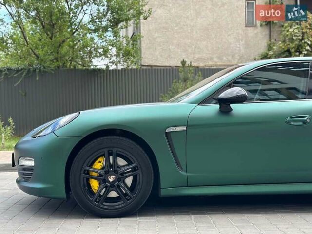 Зелений Порше Panamera, об'ємом двигуна 4.8 л та пробігом 180 тис. км за 16490 $, фото 11 на Automoto.ua