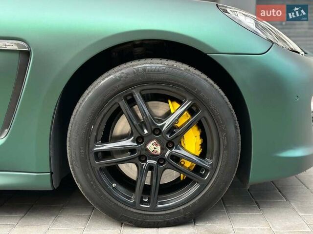 Зелений Порше Panamera, об'ємом двигуна 4.8 л та пробігом 180 тис. км за 16490 $, фото 17 на Automoto.ua